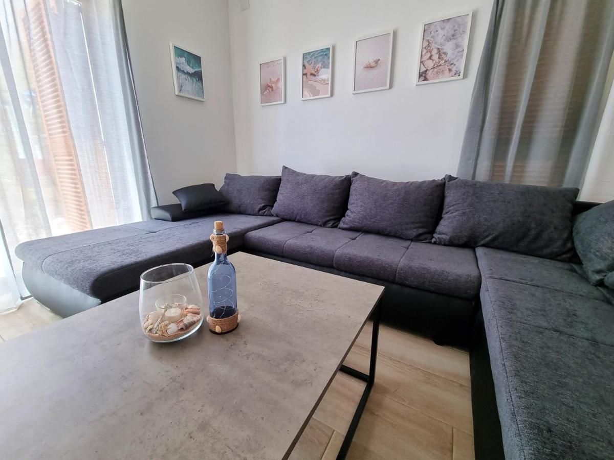 Apartments Leticia Vrsi Εξωτερικό φωτογραφία